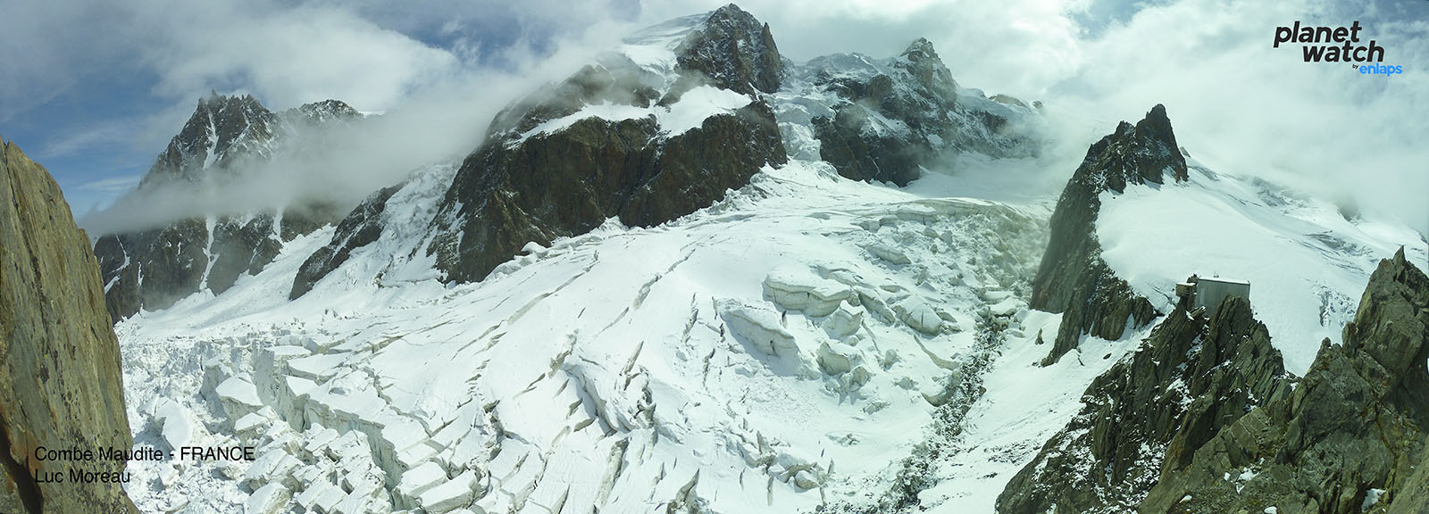 Enlaps - vue glacier La Combe-Maudite France