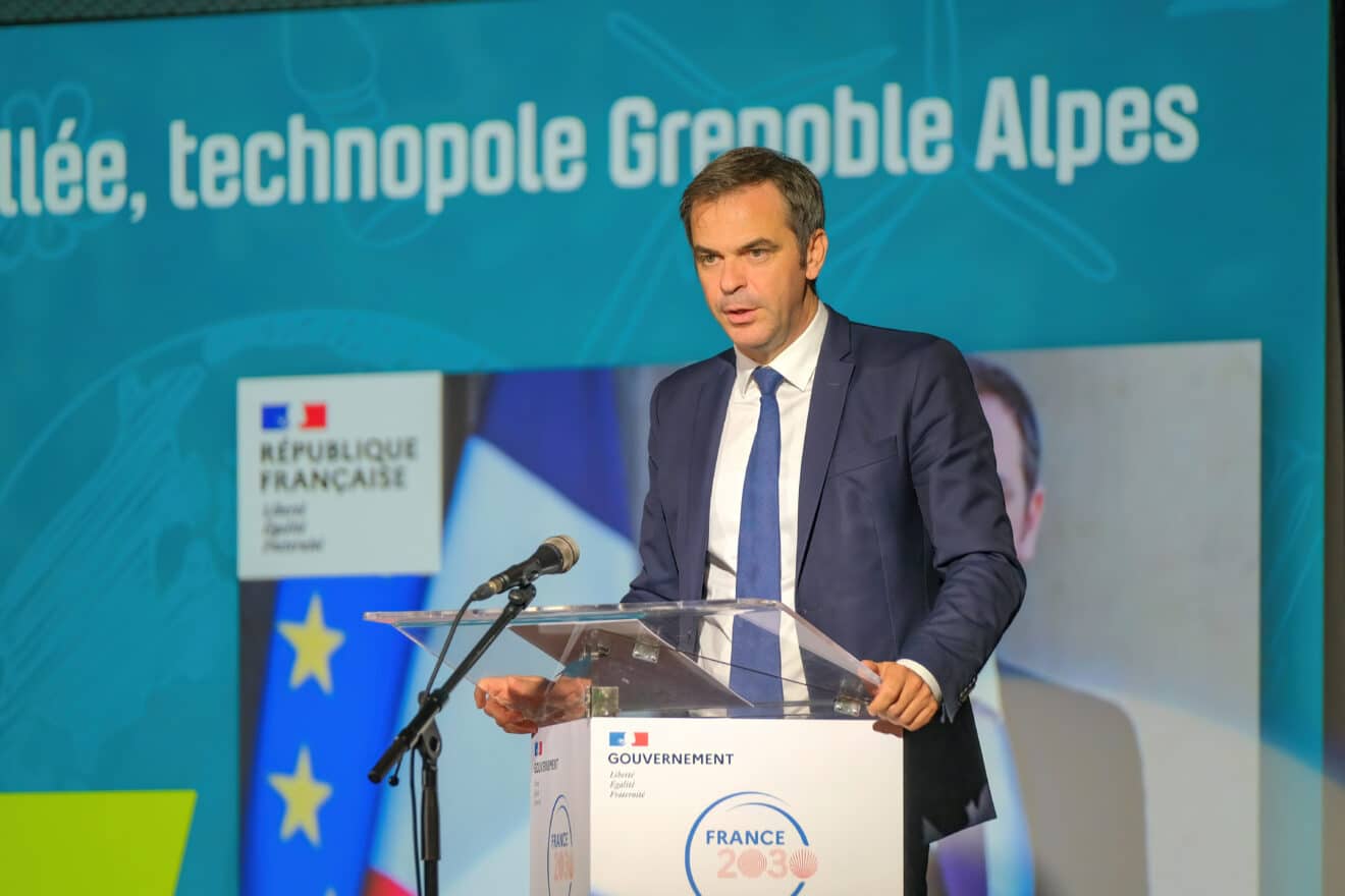 Le Ministre Olivier Véran, ami fidèle d’inovallée, invité d’honneur de la soirée des 50 ans pour célébrer le succès d’un modèle technopolitain qui a dessiné durablement la promesse en acte de Grenoble capitale verte européenne