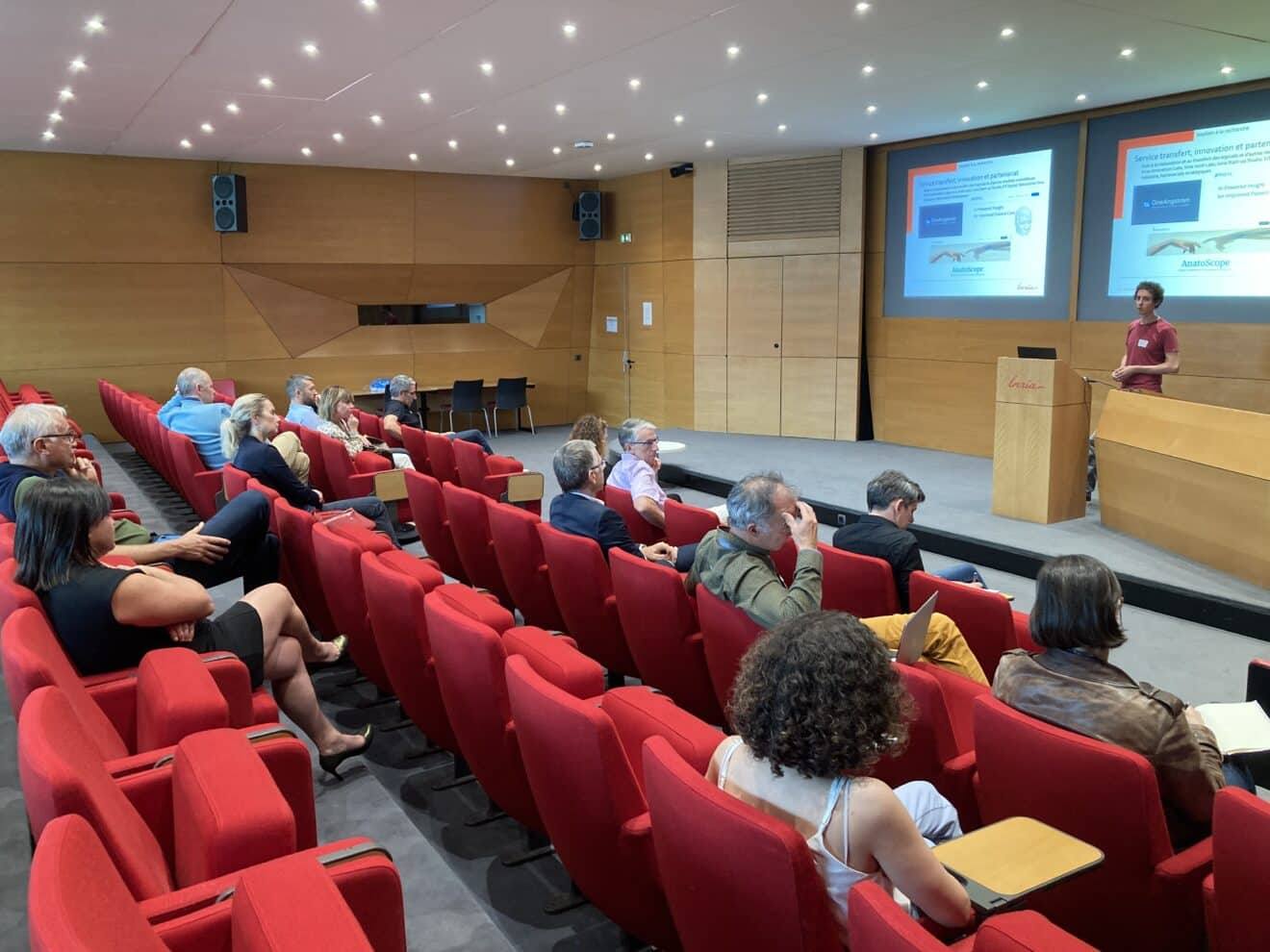 « Bonjour Voisin » : de la pointe de la Recherche numérique au transfert de technologies, les dirigeants d’inovallée à la re-découverte d’Inria