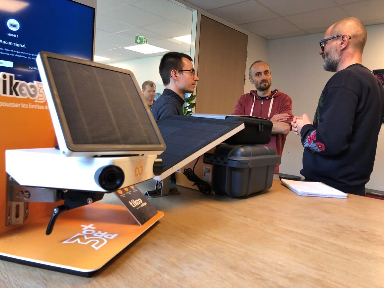 Enlaps ou comment réussir le passage de startup à scale-up pour un projet hardware, IA et international, sans VC